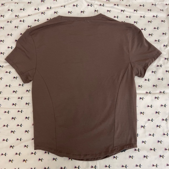 MELLOW SOFT MID SHORT SLEEVE T-SHIRT - Picture 2 of 3